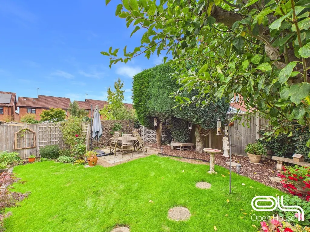 Green Road, Weston, ST18, photo 18
