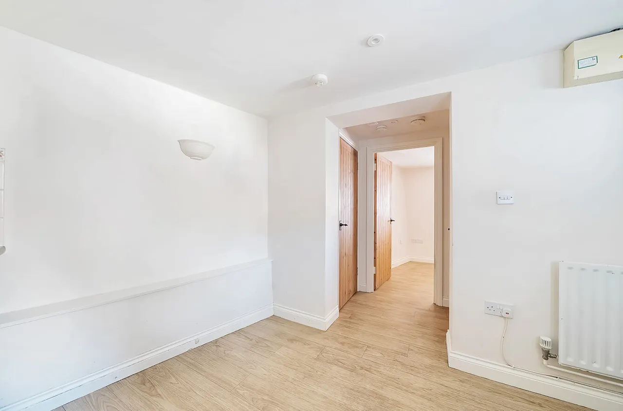 Mint Street, Godalming, GU7, photo 7