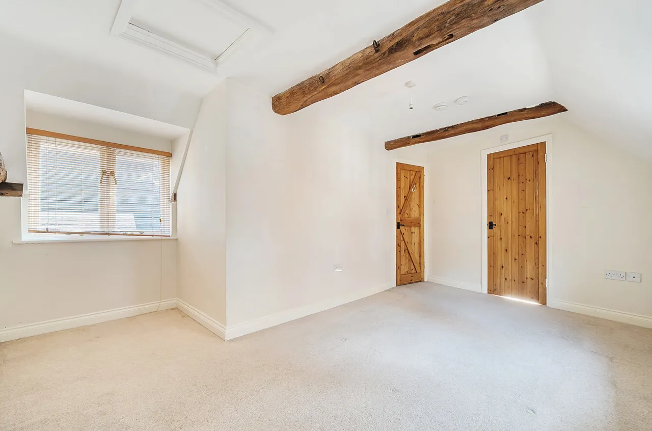 Mint Street, Godalming, GU7, photo 11