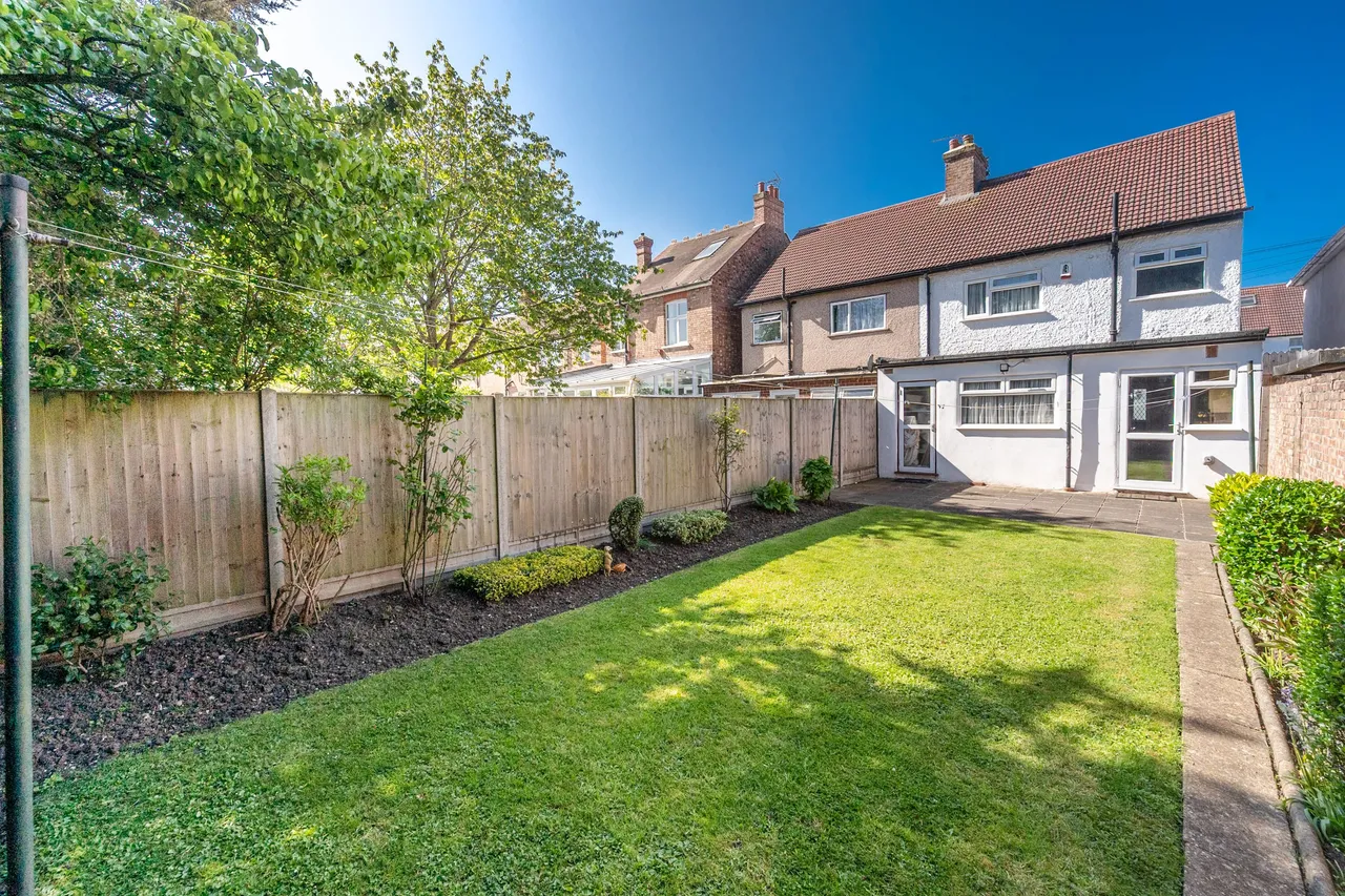 269 Byron Road, Harrow, photo 11