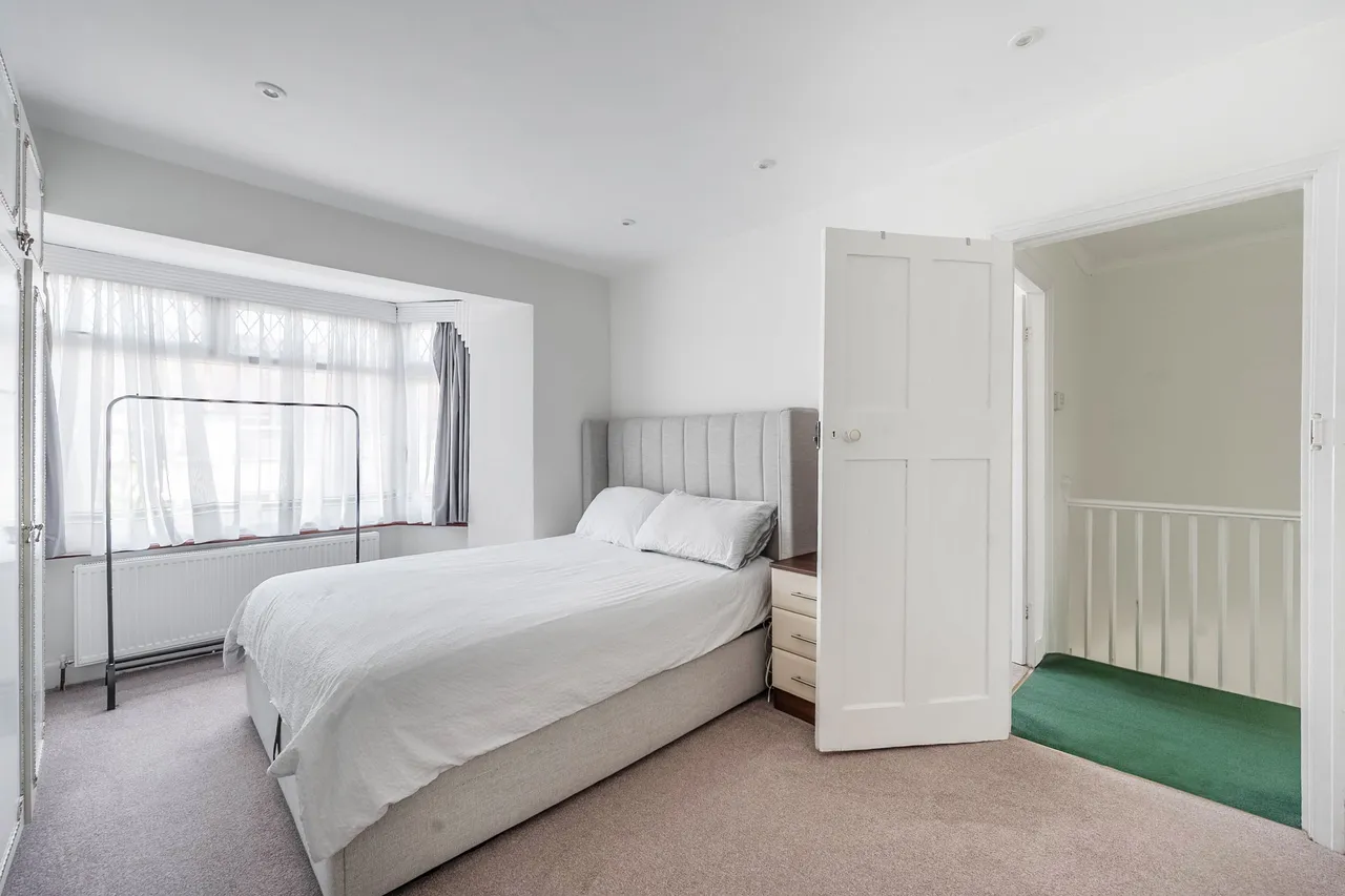 269 Byron Road, Harrow, photo 8