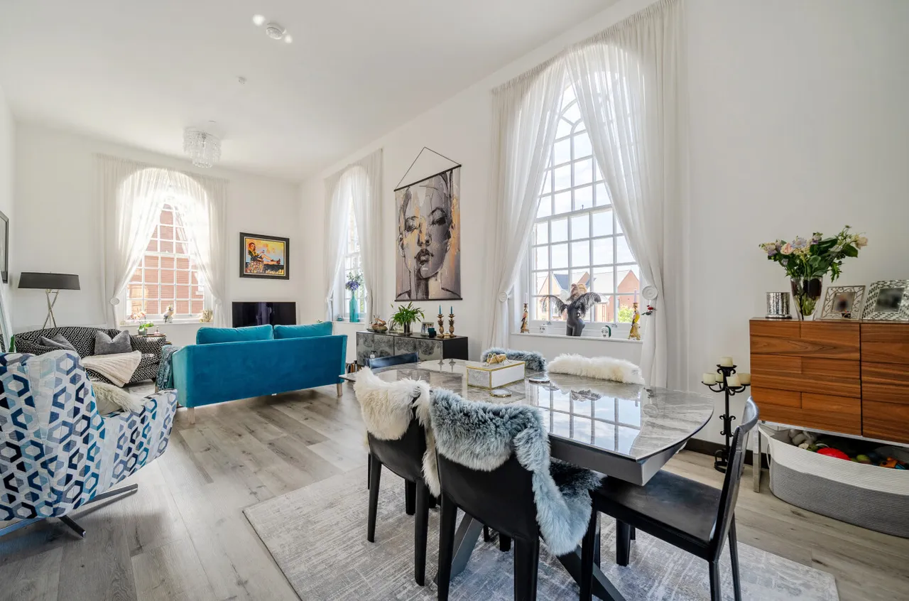 White Cross Place, Wellesley, Aldershot, Hampshire, GU11 4EY, photo 4