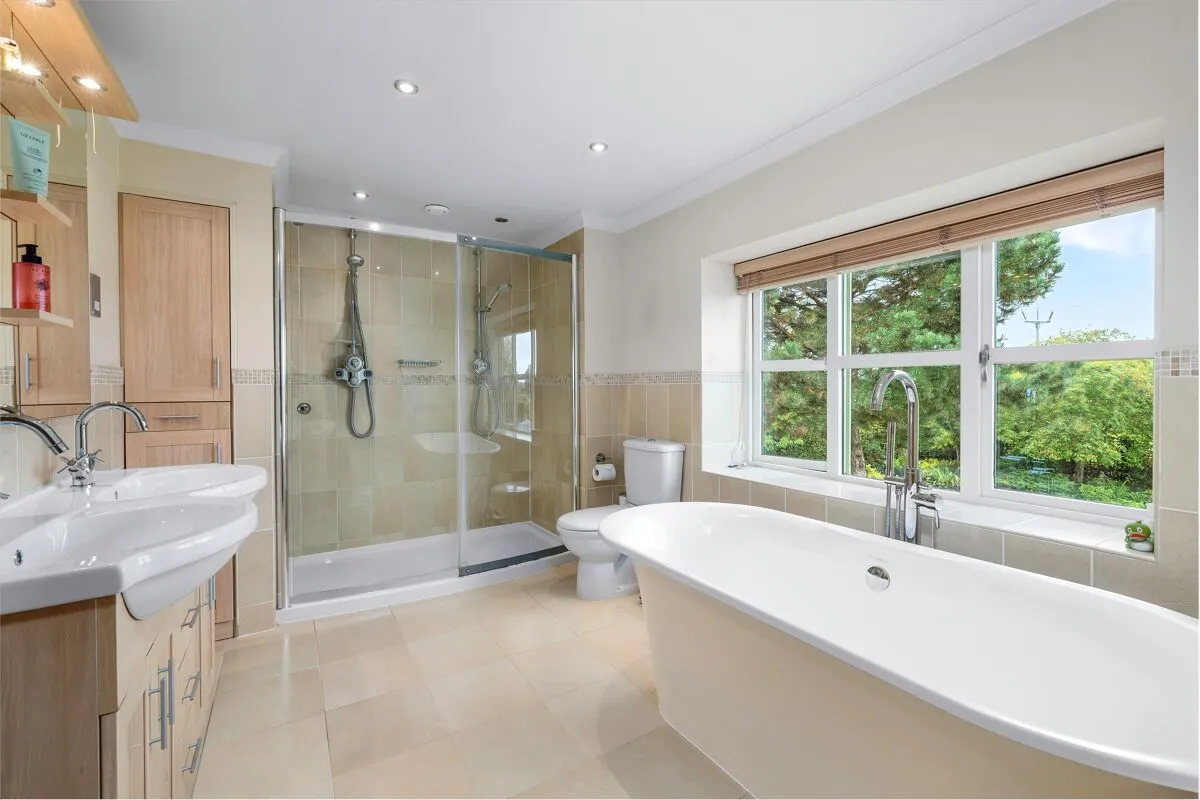 House and 8.35 acres of land, Maesbrook, SY10, photo 23