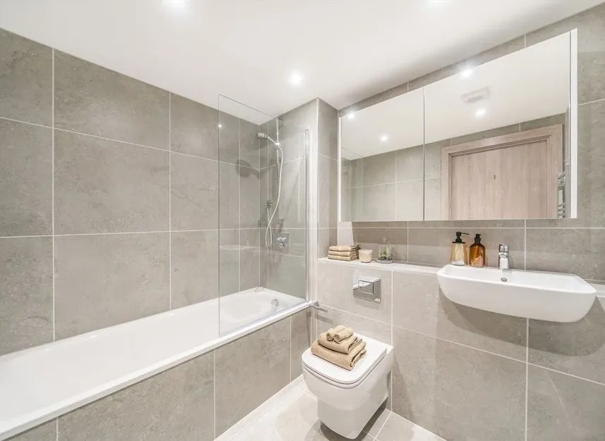 Plough Road, Battersea, SW11, photo 8