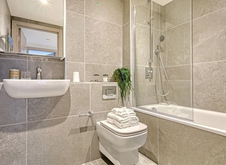 Plough Road, Battersea, SW11, photo 10