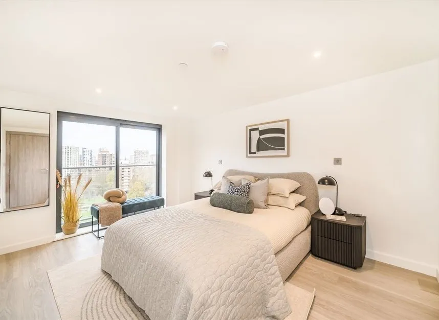 Plough Road, Battersea, SW11, photo 9