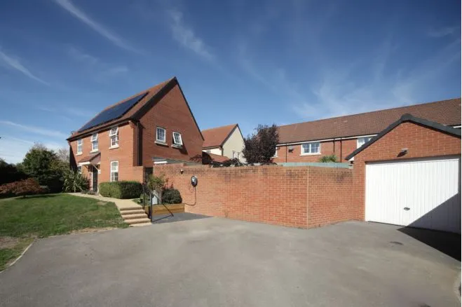 Walkers Rise, Taunton, TA2, photo 33