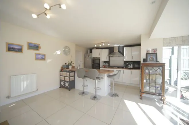 Walkers Rise, Taunton, TA2, photo 16