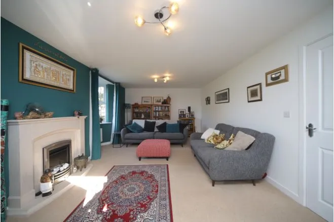 Walkers Rise, Taunton, TA2, photo 3