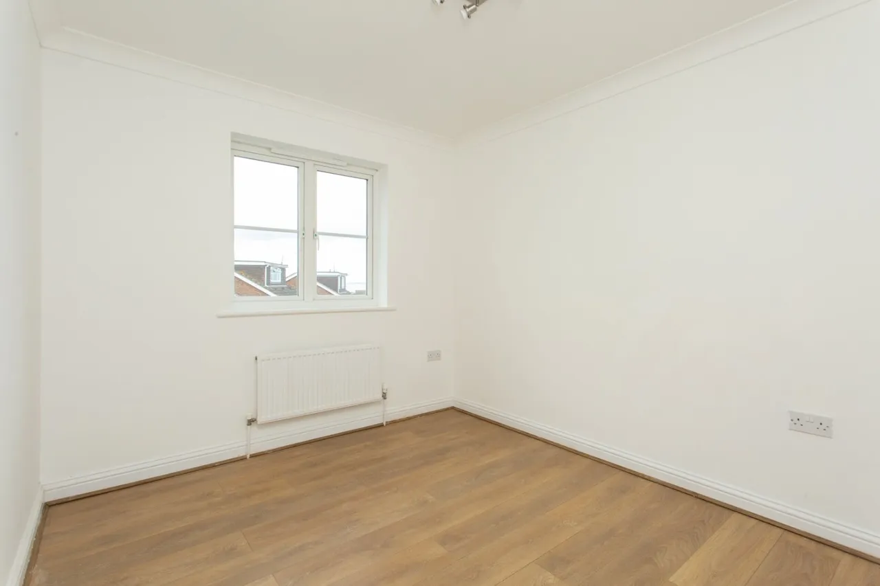Major Close, Whitstable, CT5, photo 16