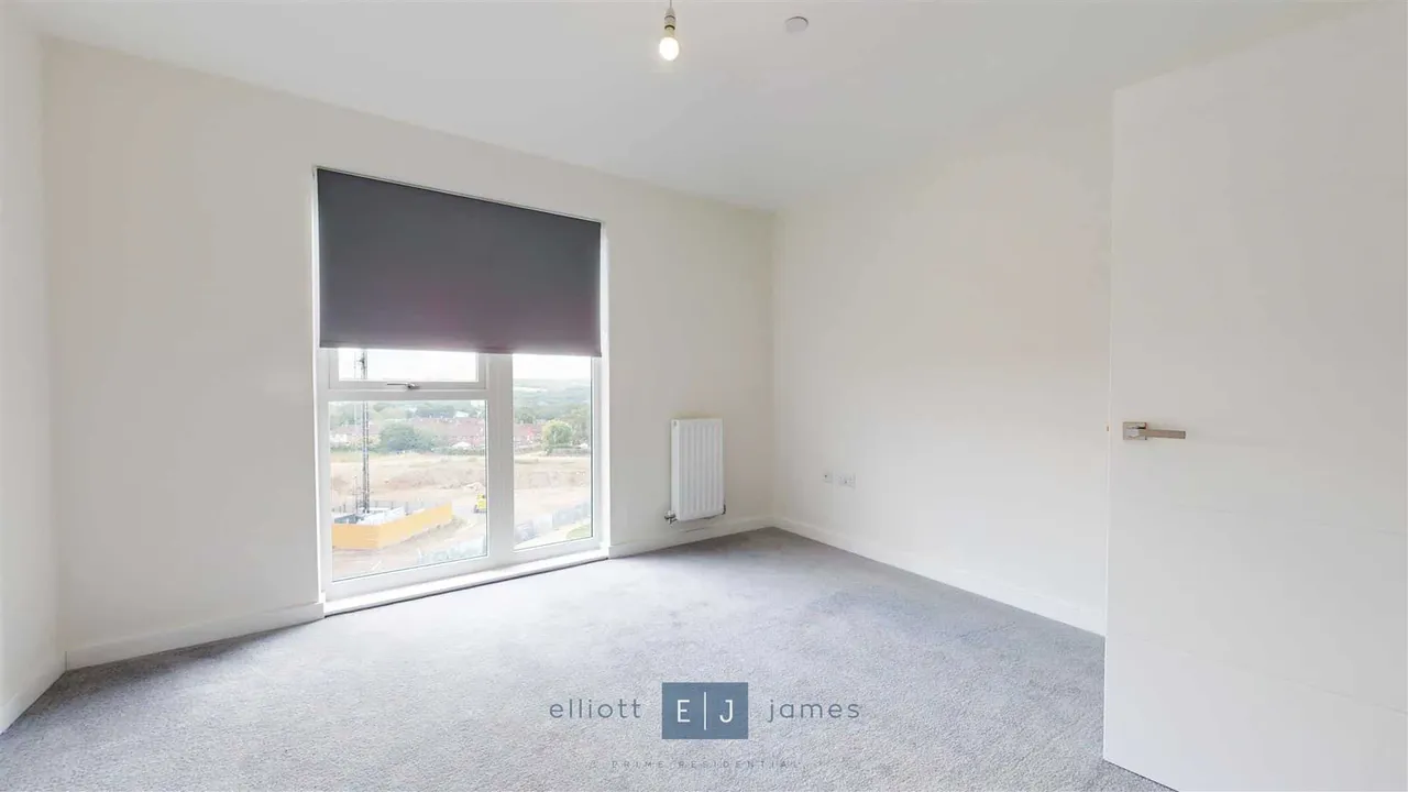 Borders Lane, Loughton, IG10, photo 4