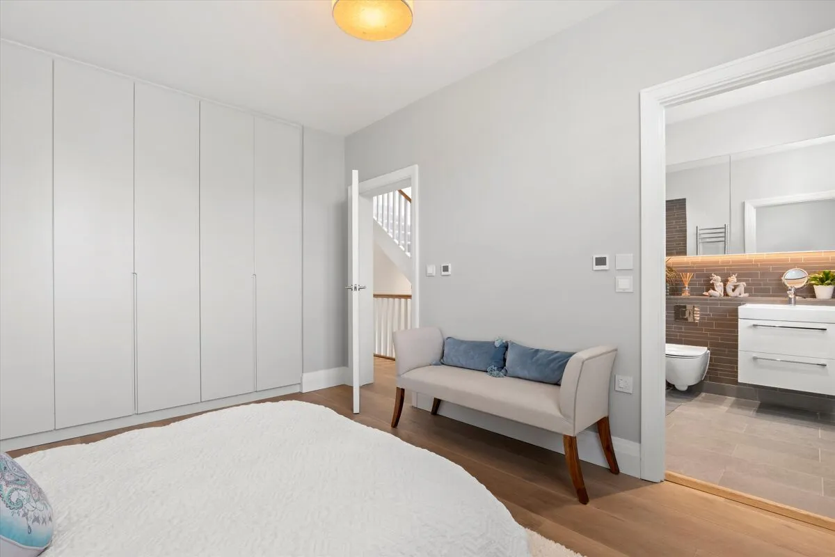 Mills Row, London, W4, photo 11