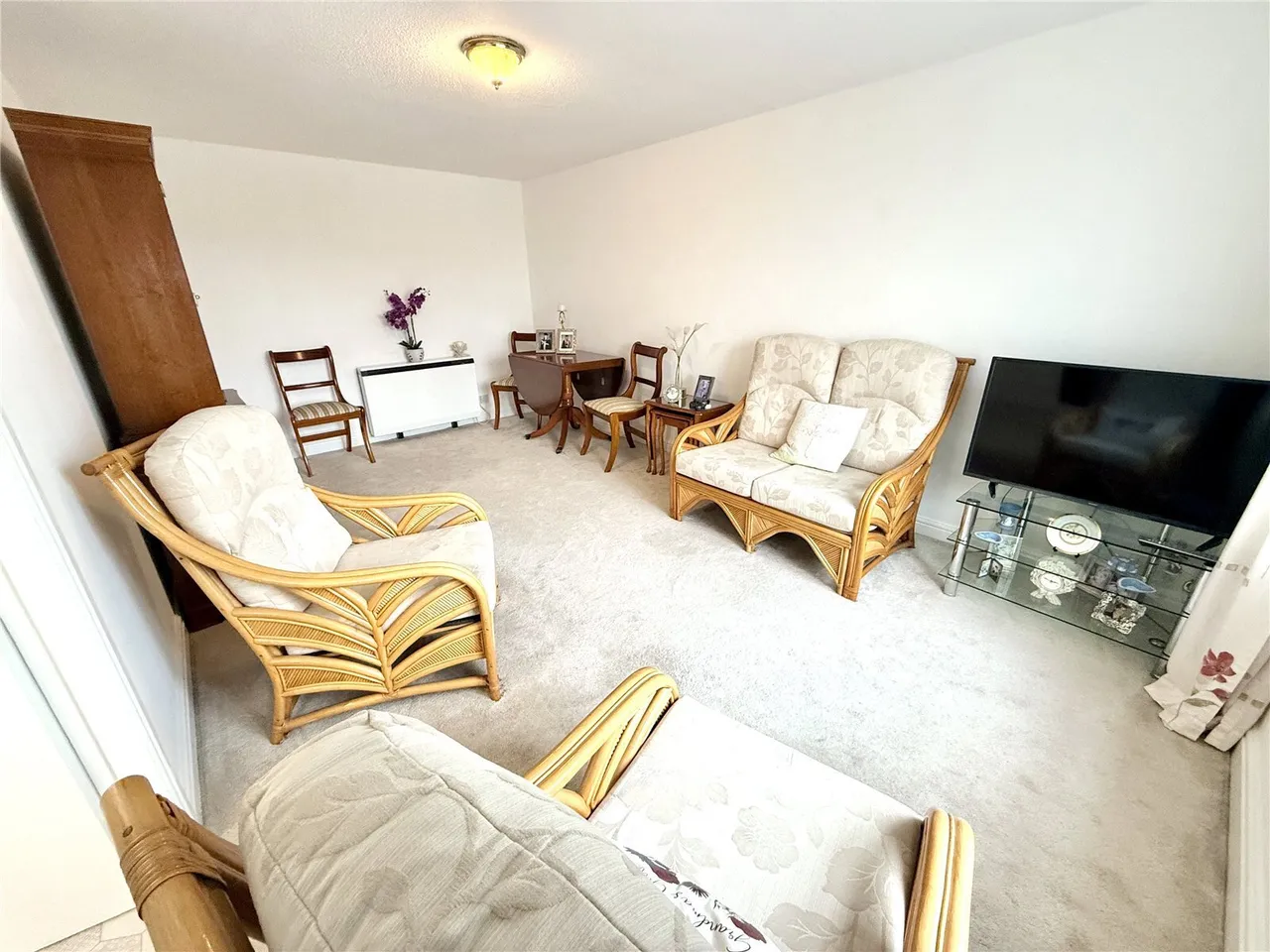 Mythop Road, Blackpool, FY4, photo 3