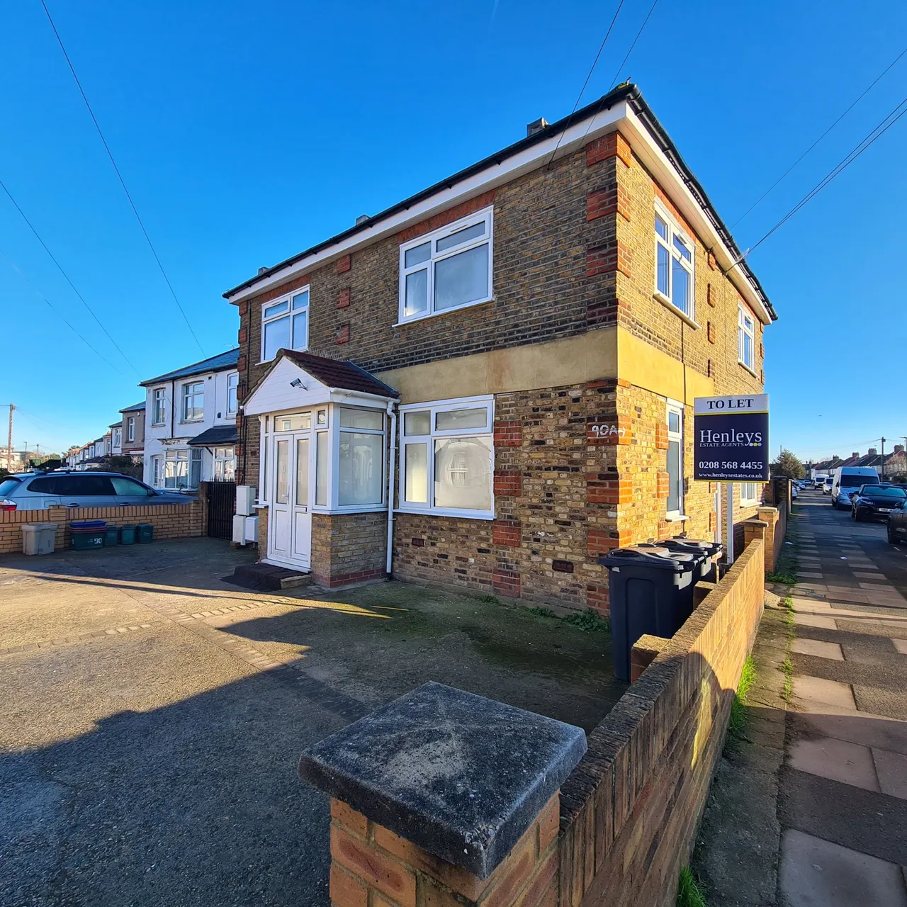 2 bed flat to rent — Martindale Road, Hounslow