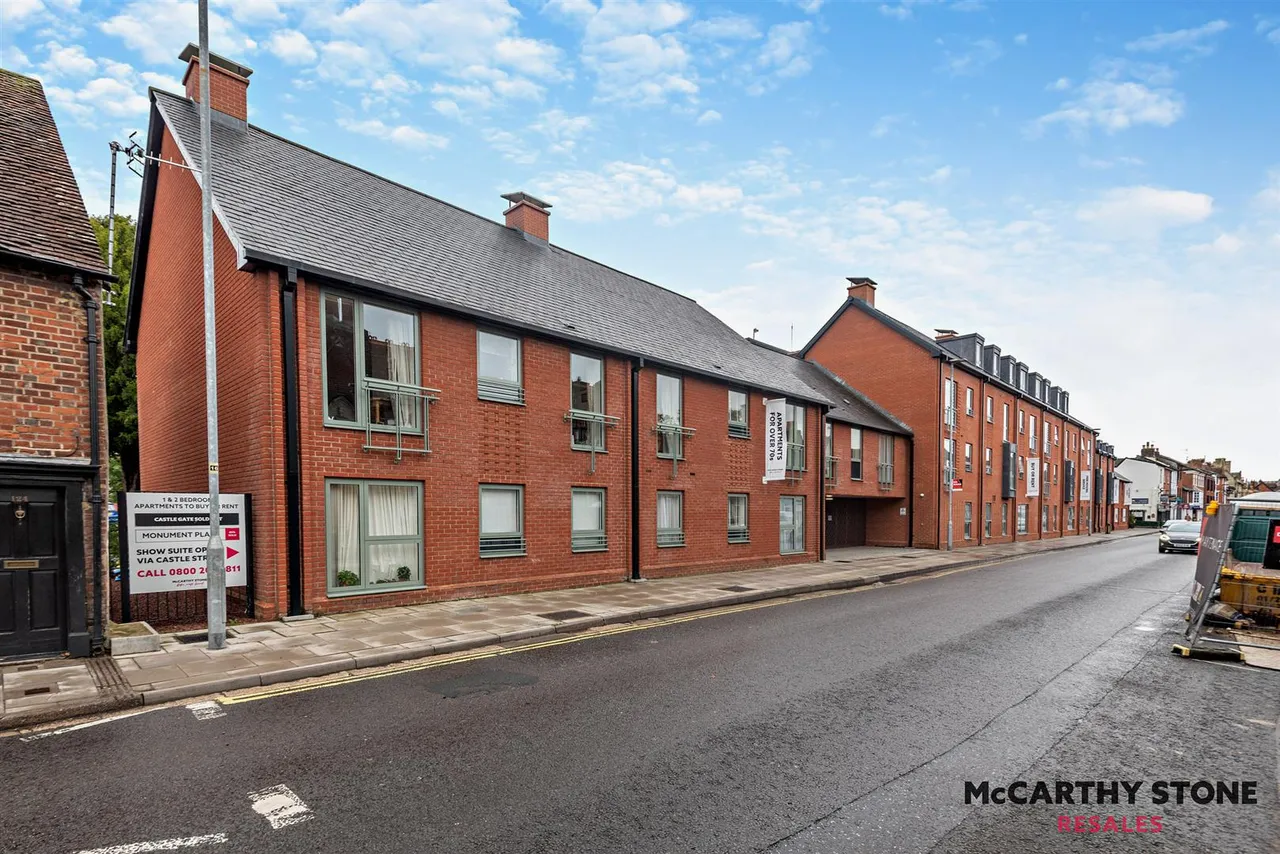 Endless Street, Salisbury, SP1, photo 25