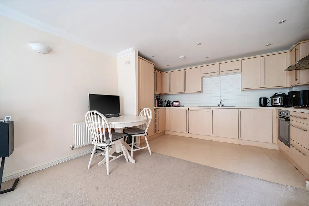 Kings Road, Haslemere, GU27, photo 9