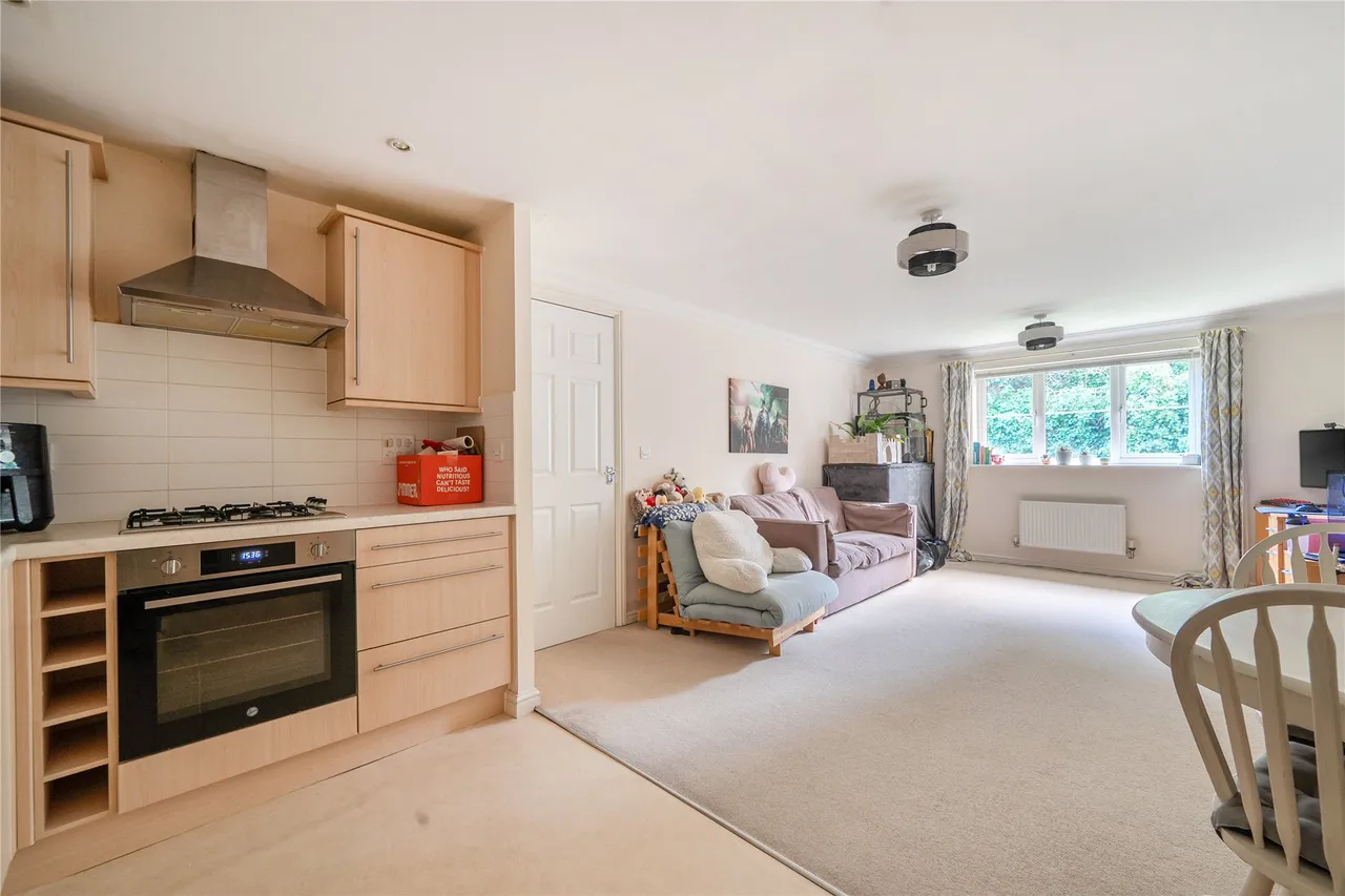 Kings Road, Haslemere, GU27, photo 6