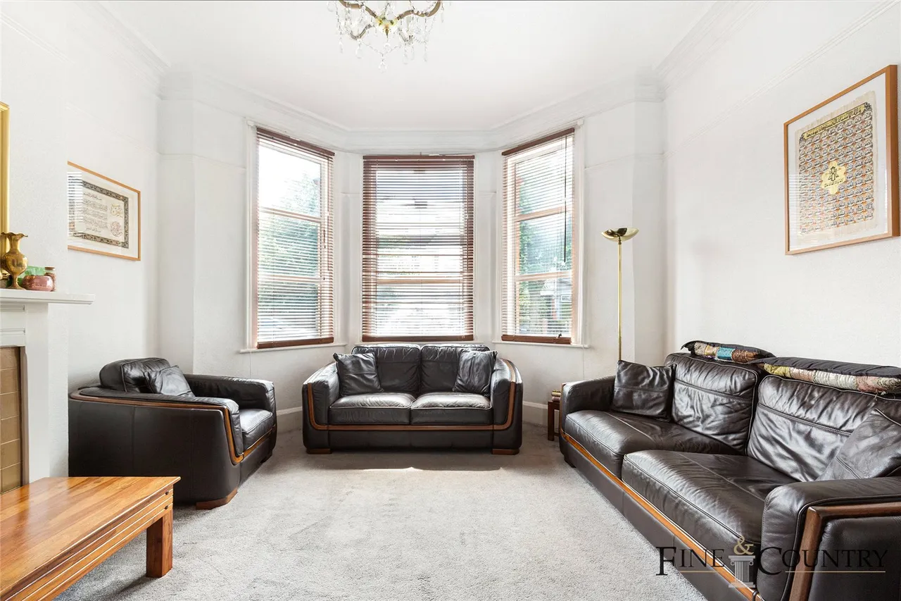 Brondesbury Park, London, photo 9