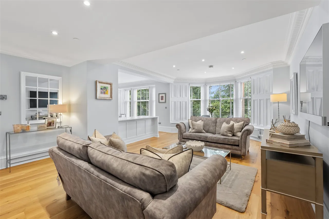 2/1 6 Bowmont Gardens, Dowanhill, G12 9LR, photo 3