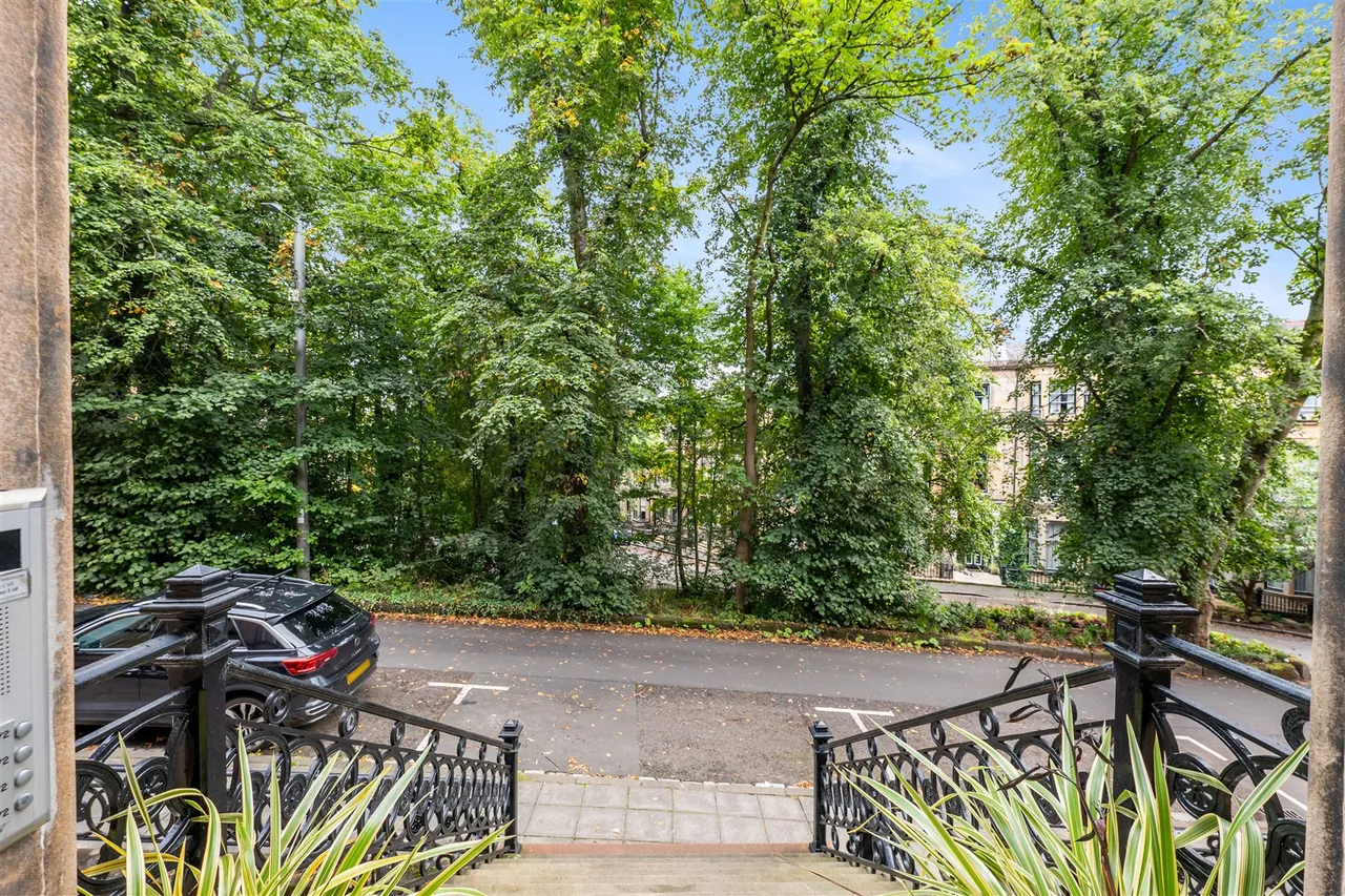 2/1 6 Bowmont Gardens, Dowanhill, G12 9LR, photo 13