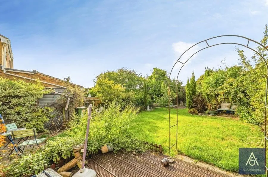 Peveril Road, Greatworth, OX17, photo 19