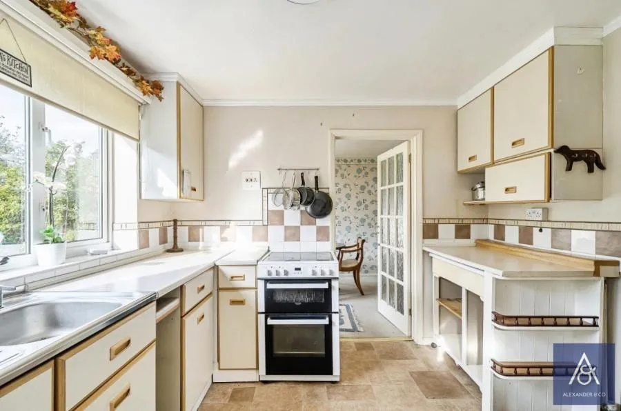 Peveril Road, Greatworth, OX17, photo 11