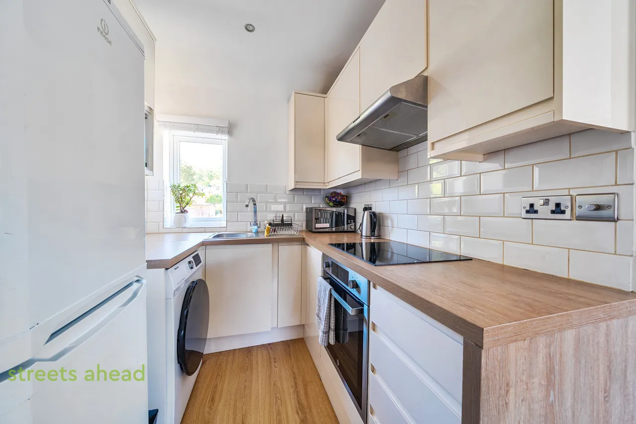 Brighton Road, Hooley, CR5, photo 5