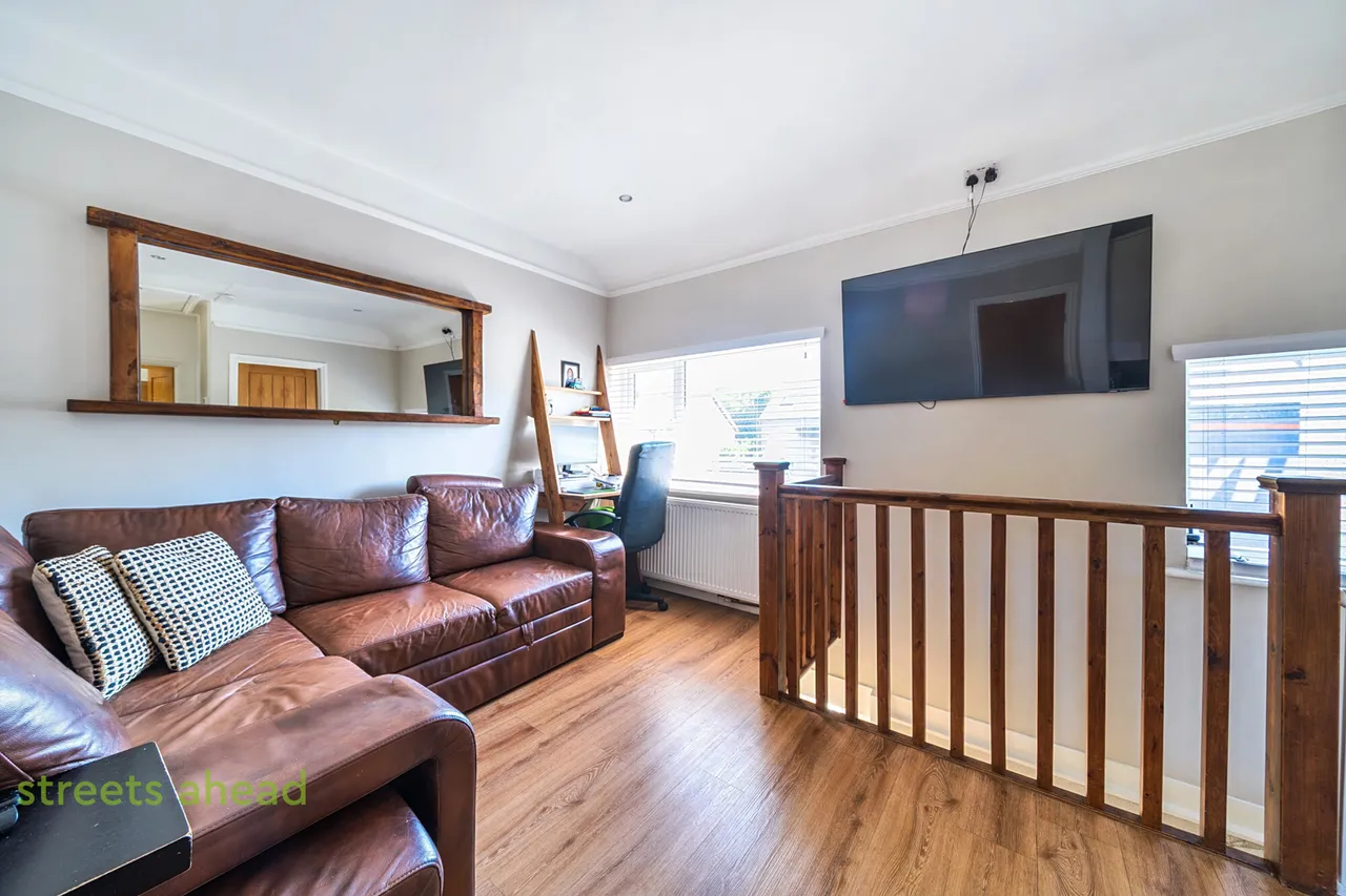 Brighton Road, Hooley, CR5, photo 2