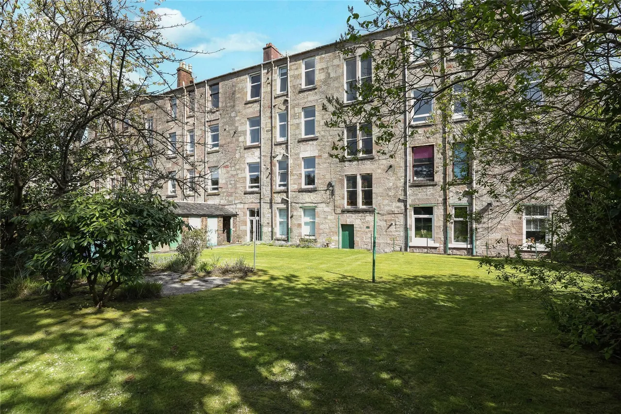 Finnart Street, Greenock, Inverclyde, PA16, photo 27
