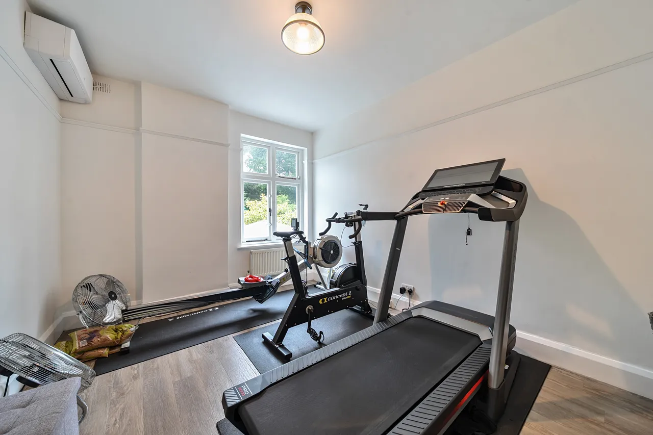 Lanchester Road, London, N6, photo 19