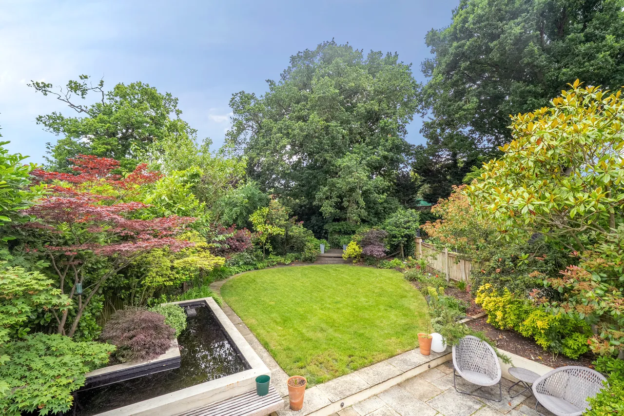 Lanchester Road, London, N6, photo 3