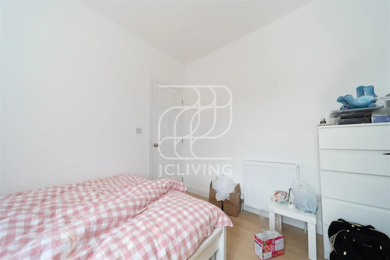 Bryant Street, London, E15, photo 15