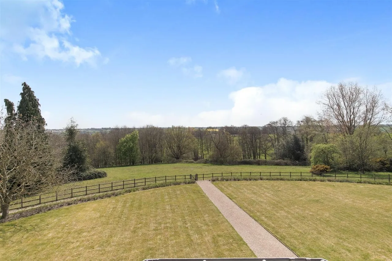 Jane Walker Park, Nayland, Colchester, photo 12