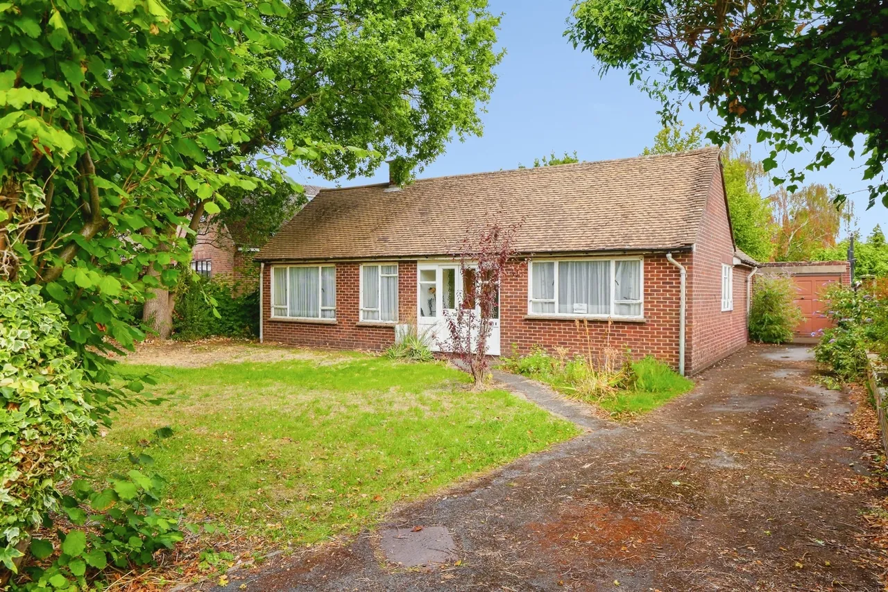 3 bed house for sale, Orchard Close, East Hendred, OX12