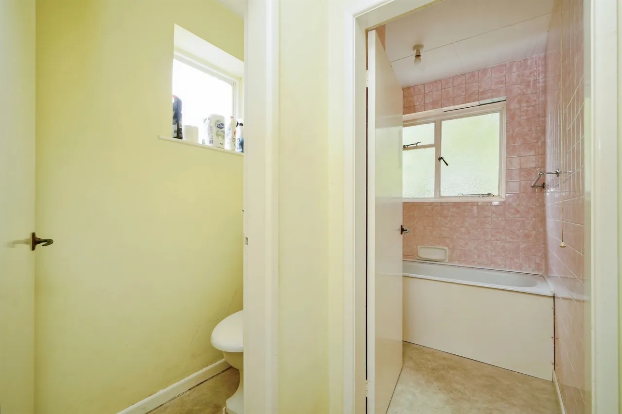 Orchard Close, East Hendred, OX12, photo 18