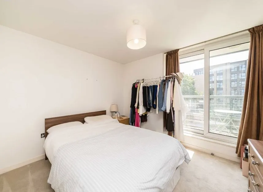 Phoenix Way, Battersea, SW18, photo 4