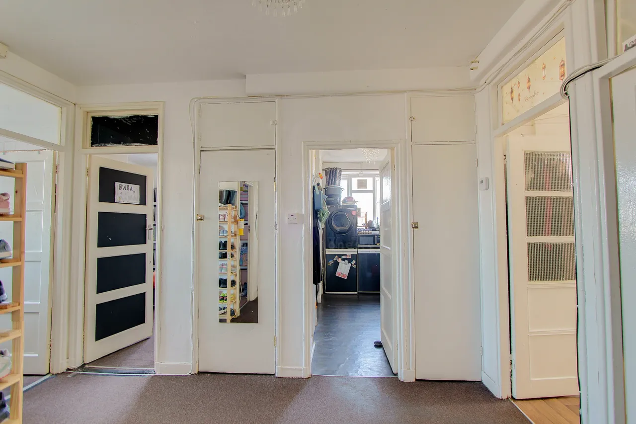 Tyneham Close, Battersea, SW11, photo 4