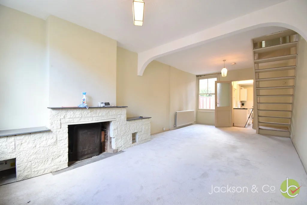 2 bed house to rent — Victor Road, Colchester, CO1 2LX