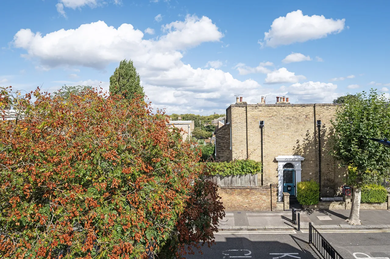 95b Powerscroft Road, London, photo 10
