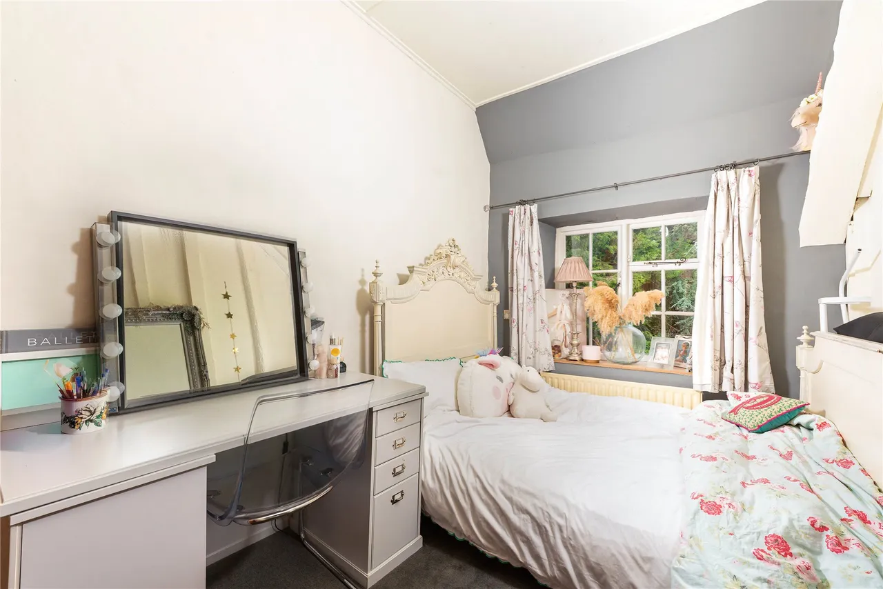 Bakers Lane, Shutlanger, NN12, photo 12