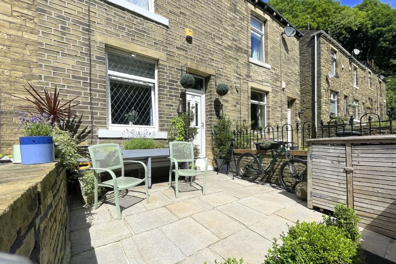 Park Road, Elland, HX5, photo 17
