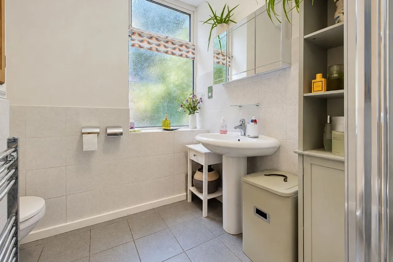 Park Road, Elland, HX5, photo 15