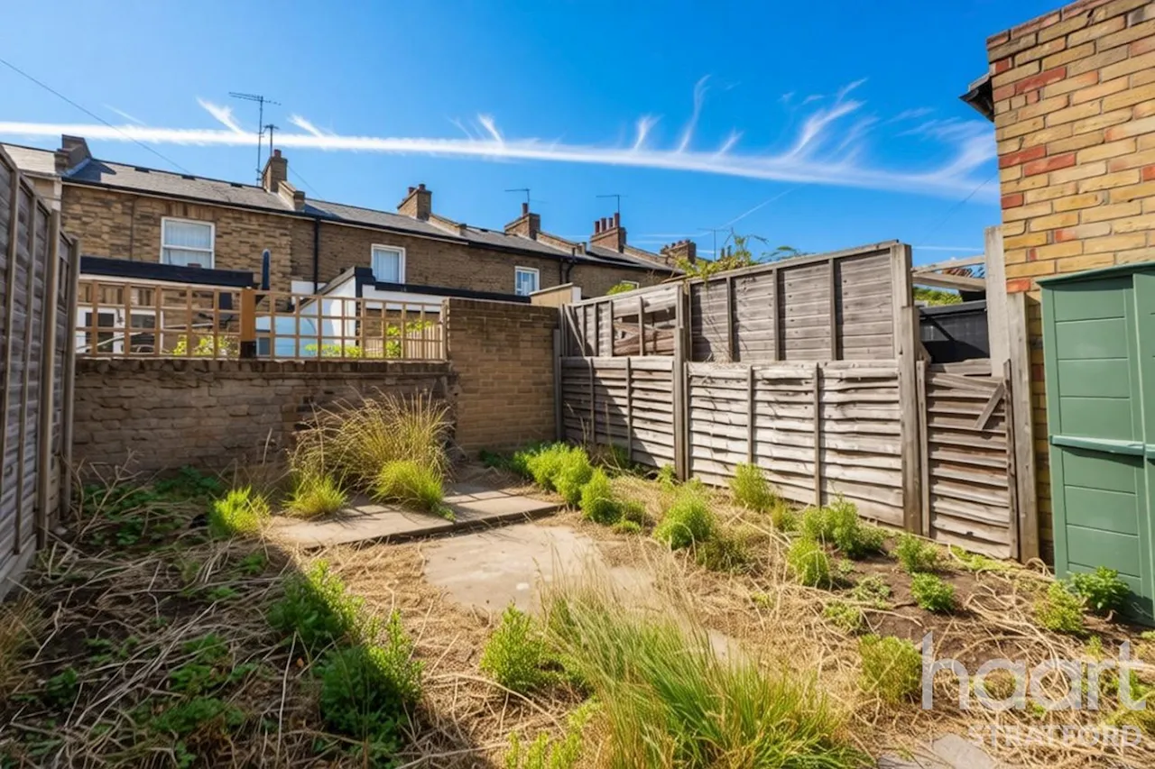 Manbey Road, London, E15, photo 2