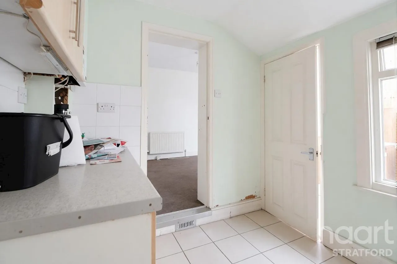 Manbey Road, London, E15, photo 9
