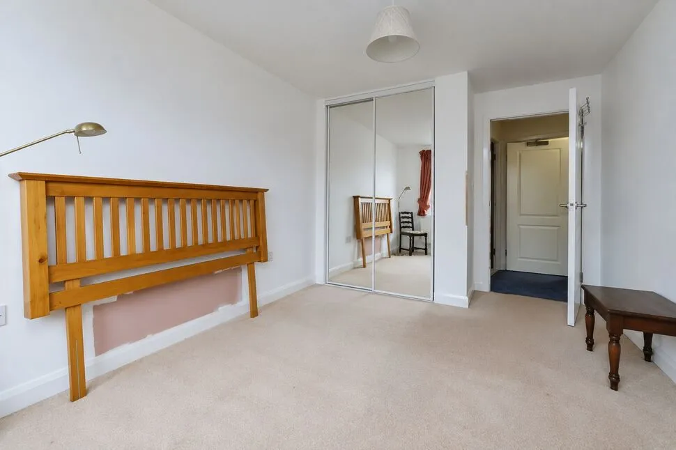 High Street, Wolstanton, ST5, photo 10