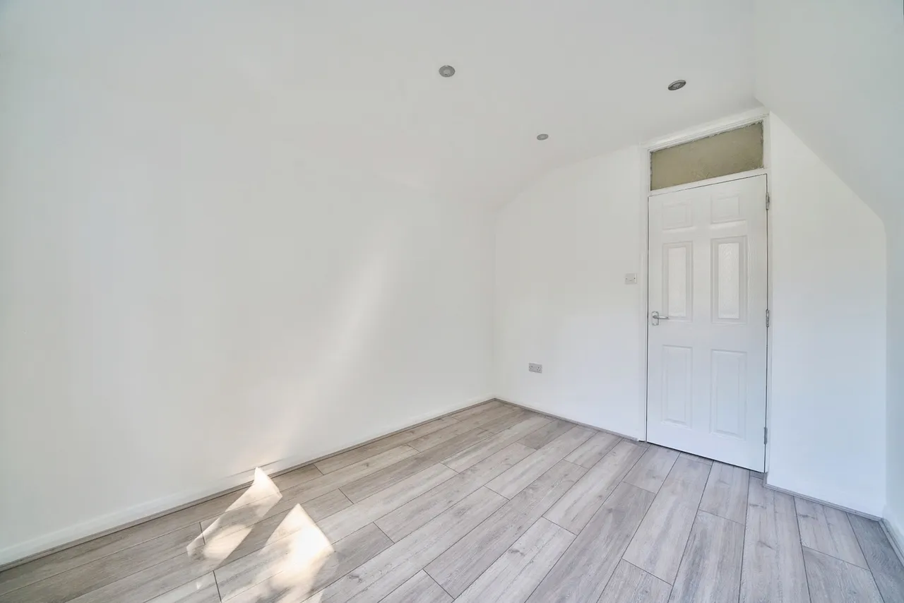 Selsdon Road, Plaistow, London, E13, photo 12