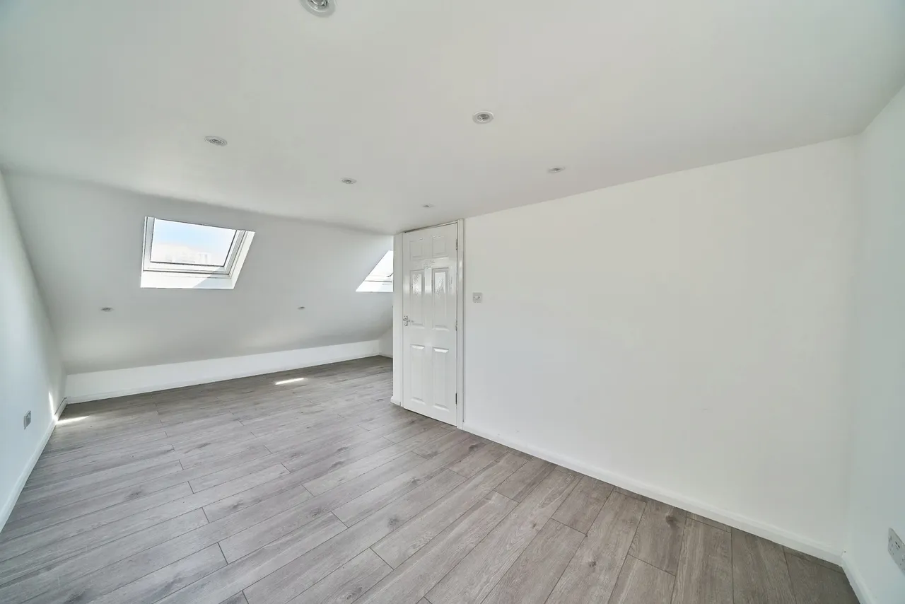 Selsdon Road, Plaistow, London, E13, photo 26