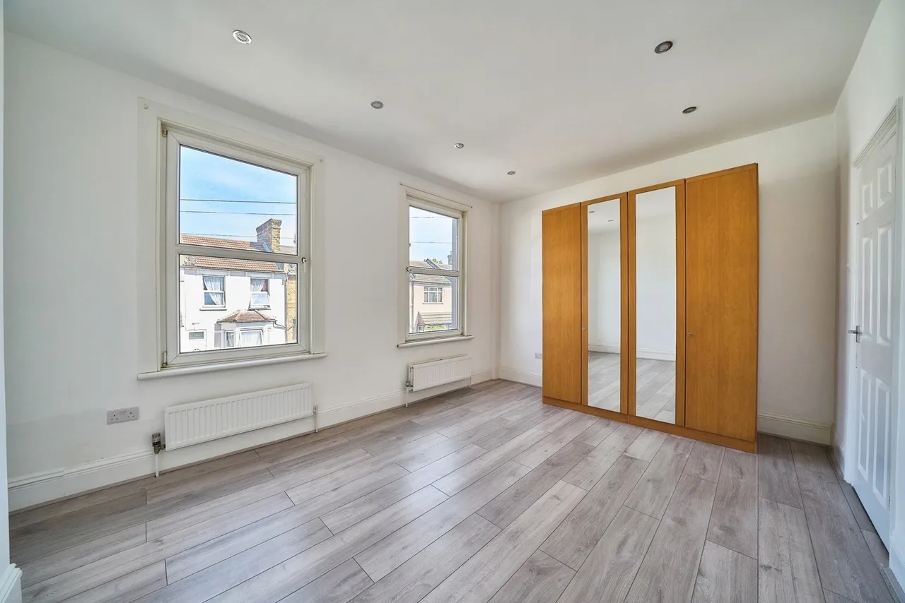Selsdon Road, Plaistow, London, E13, photo 20