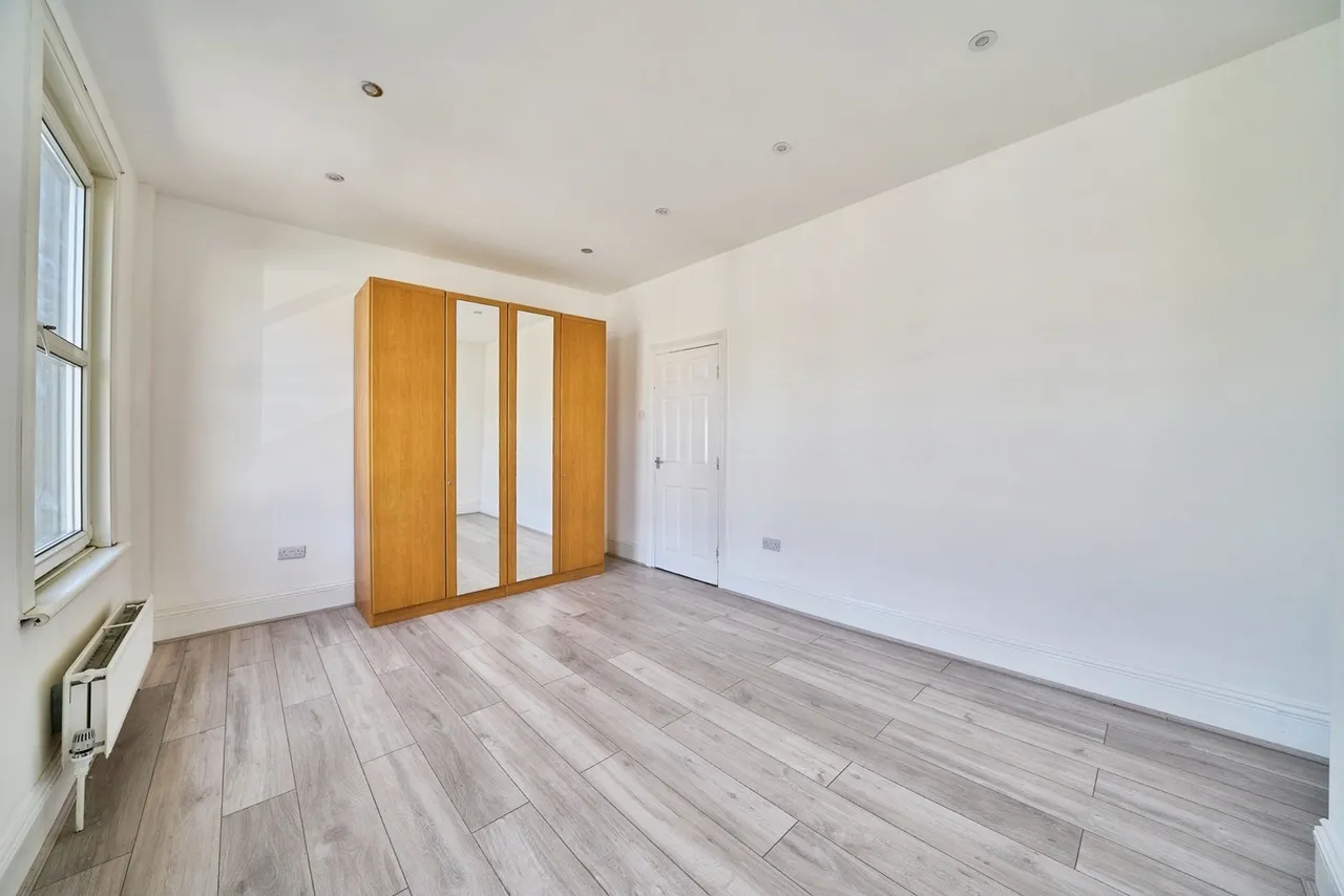 Selsdon Road, Plaistow, London, E13, photo 21