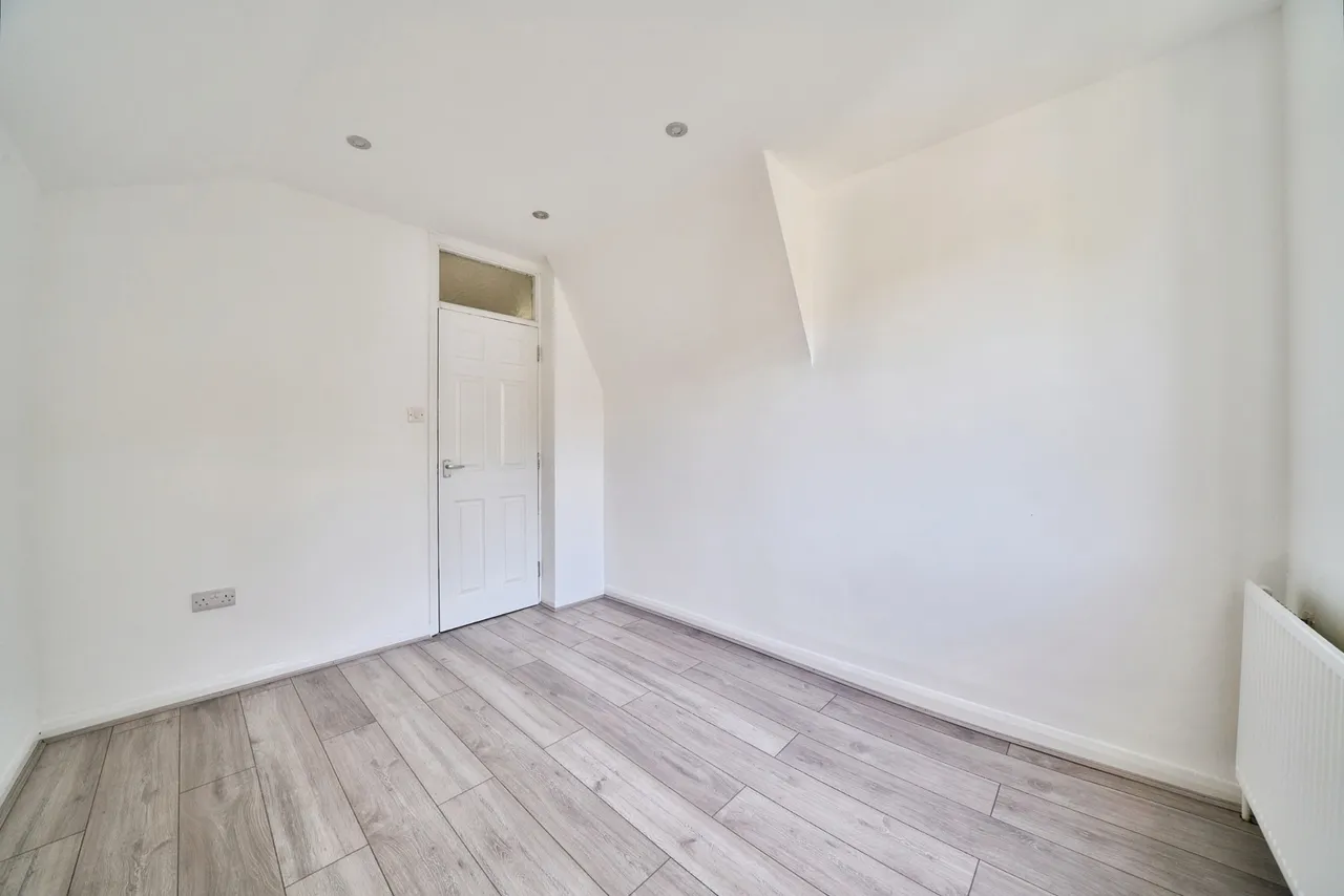 Selsdon Road, Plaistow, London, E13, photo 14